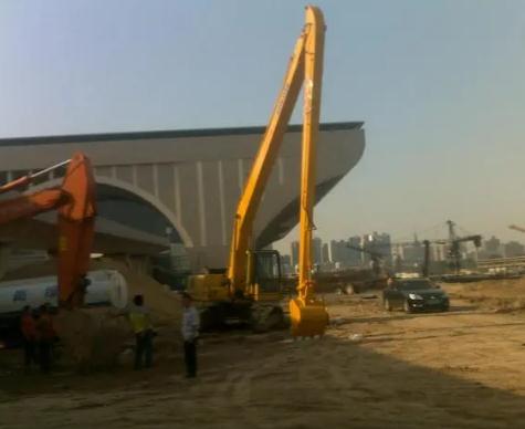 ���޳���